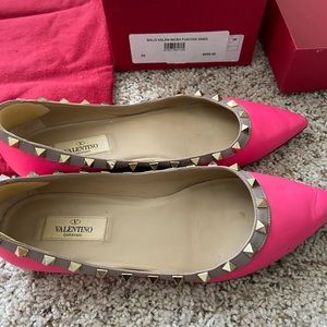 Authentic Valentino Garavani Rockstud Ballet Flats
